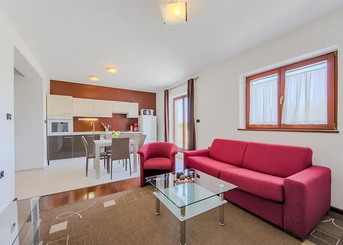 Beautiful In Apartman