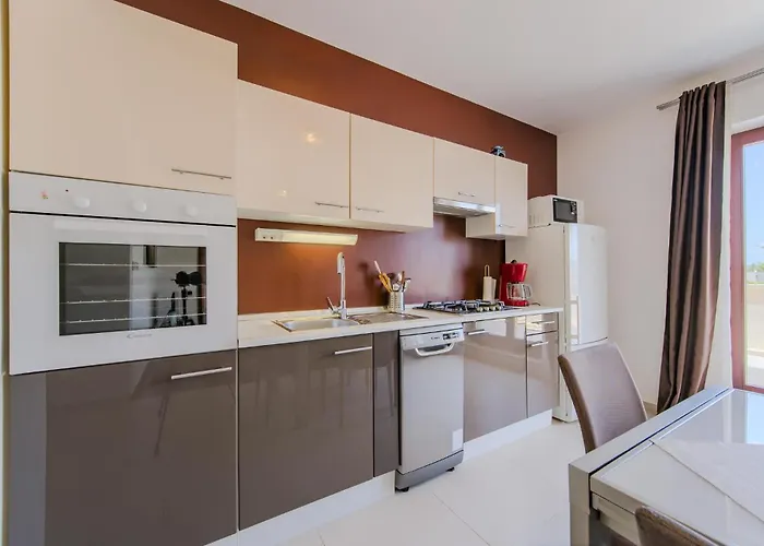 Beautiful In Apartman