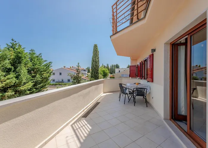 Apartment Beautiful In