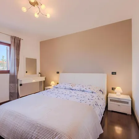 Апартаменти Beautiful In *