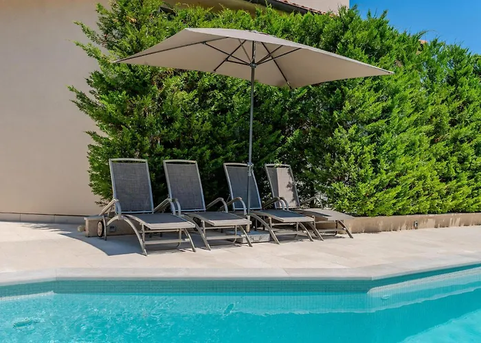 Apartamento Beautiful In Pula